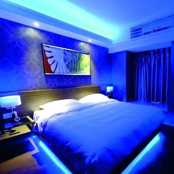 10m Colour Changing LED Light Strip (Remote Included)